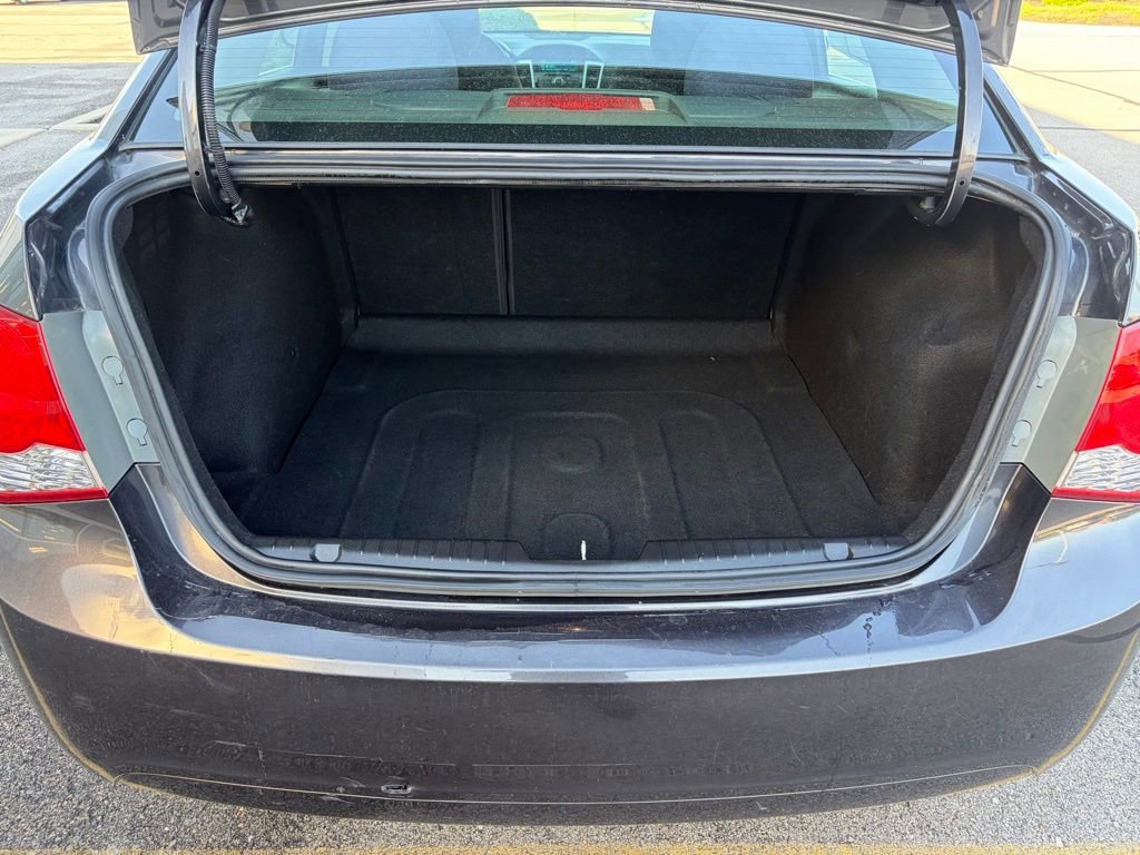 Used 2015 Chevrolet Cruze LT w/ Sun And Sound Package FWD image 21