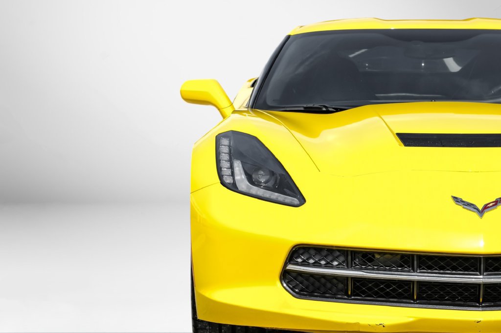 Used 2019 Chevrolet Corvette Stingray Coupe w/ 1LT RWD image 32