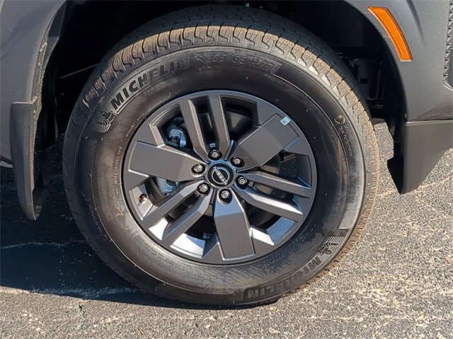 New 2025 Nissan Frontier SV w/ SV Convenience Package image 10