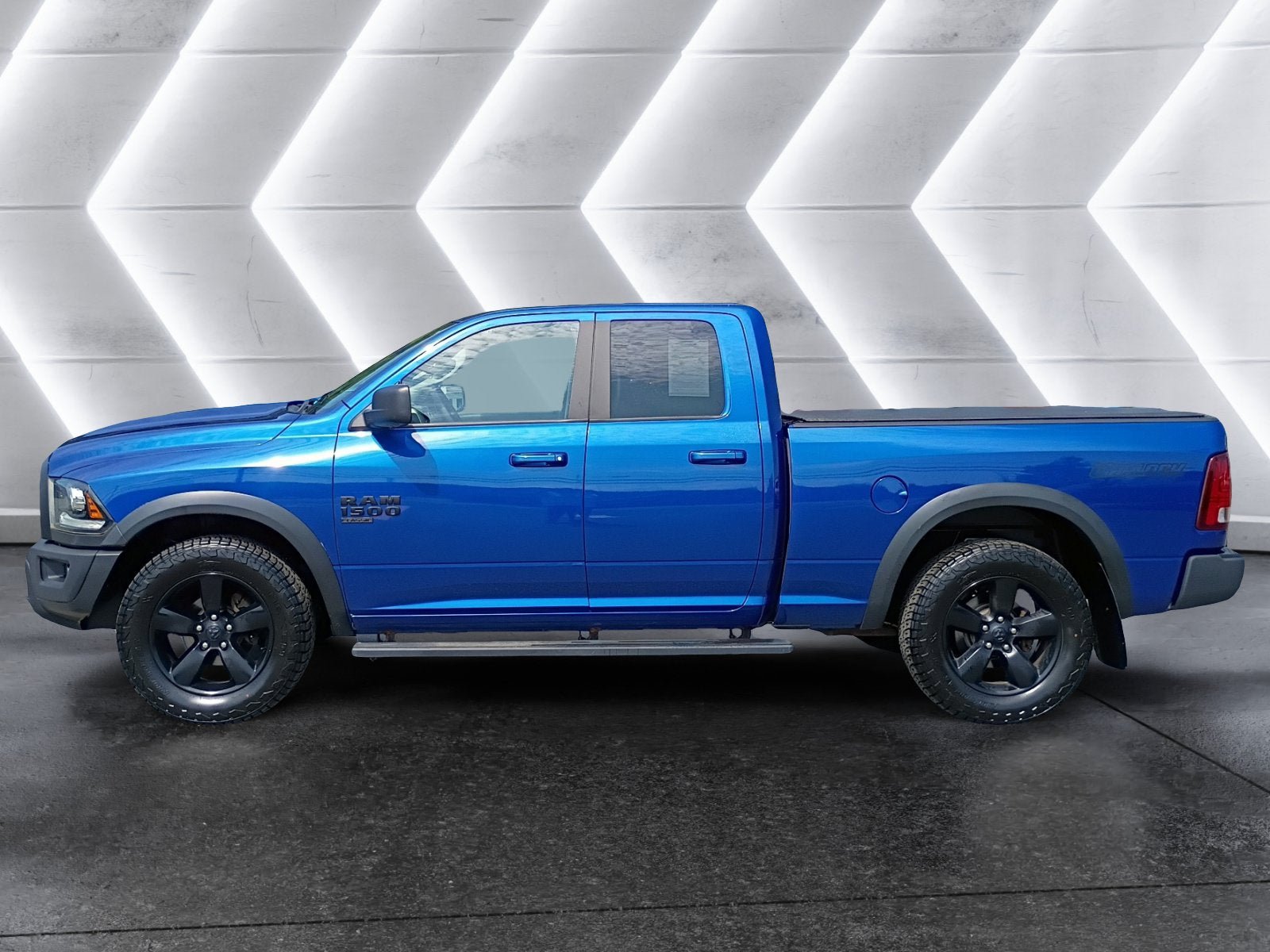 Certified 2019 RAM 1500 Warlock AWD/4WD image 3