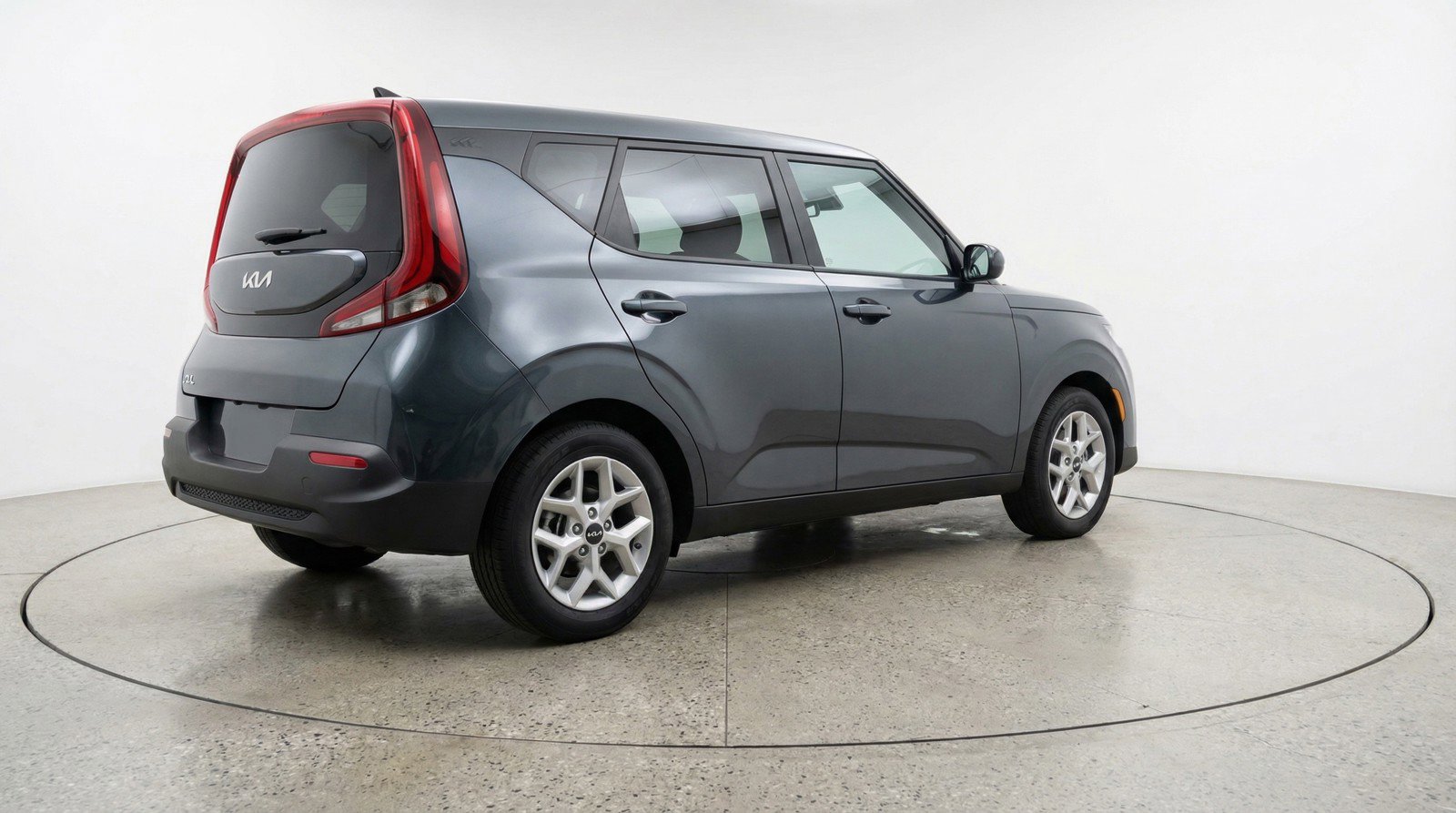 Used 2025 Kia Soul LX w/ LX Technology Package image 9