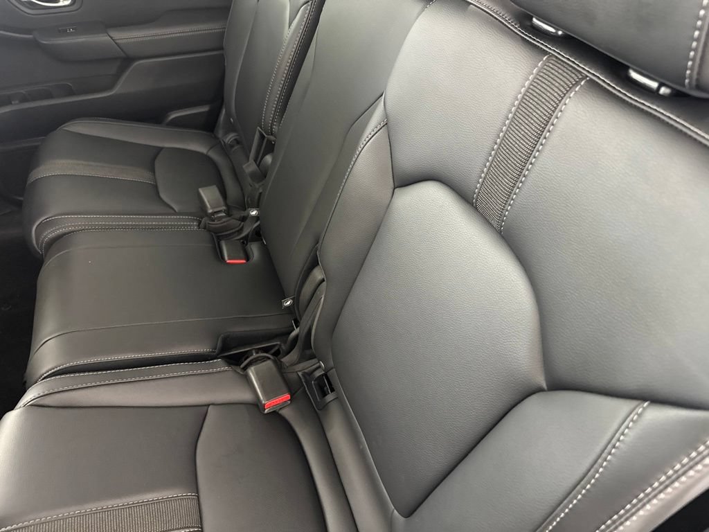 Certified 2023 Honda Pilot Touring image 27