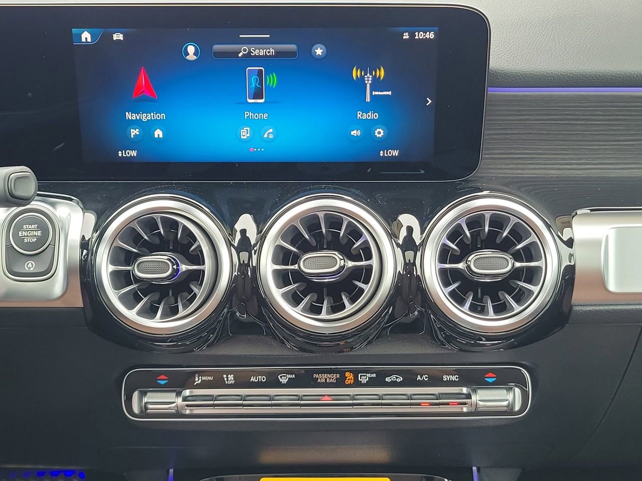 New 2026 Mercedes-Benz GLB 35 AMG 4MATIC image 16