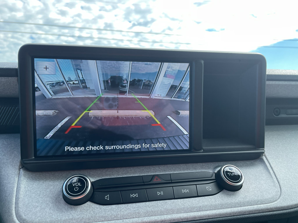 Used 2022 Ford Maverick XLT image 16