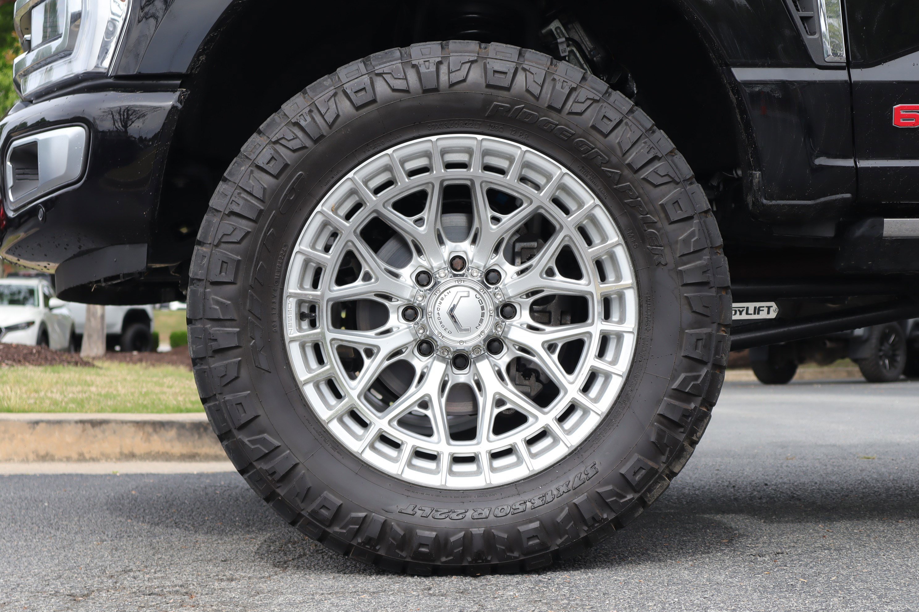 Used 2024 Ford F250 Limited w/ FX4 Off-Road Package AWD/4WD image 6