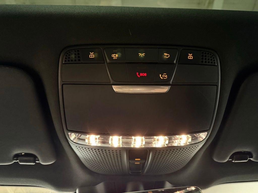 Used 2022 Mercedes-Benz GLC 300 4MATIC image 18