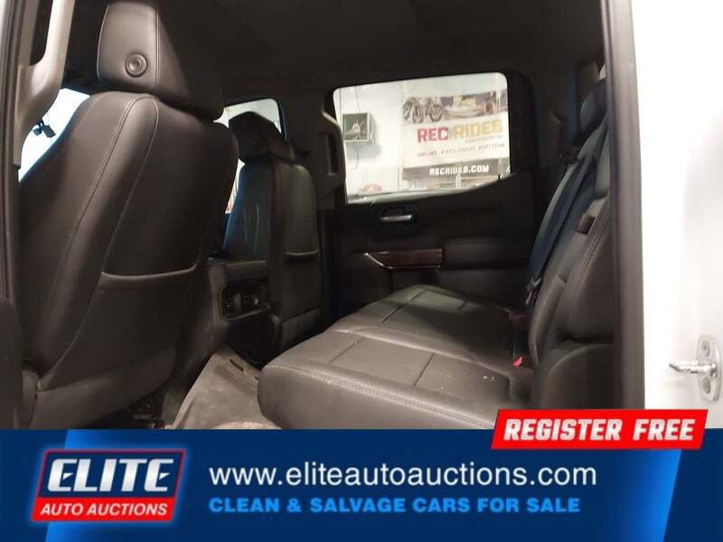 Used 2019 Chevrolet Silverado 1500 LT Trail Boss AWD/4WD image 16