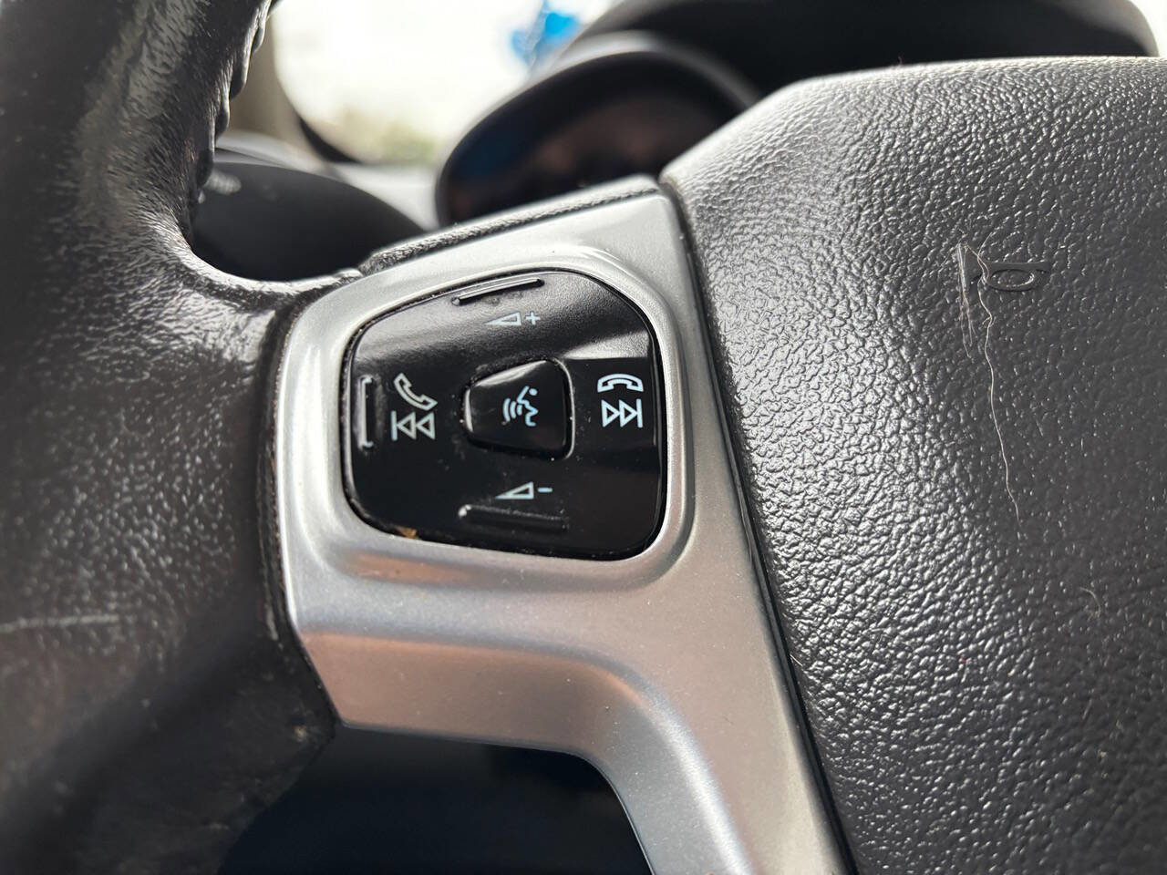 Used 2016 Ford Fiesta SE image 20