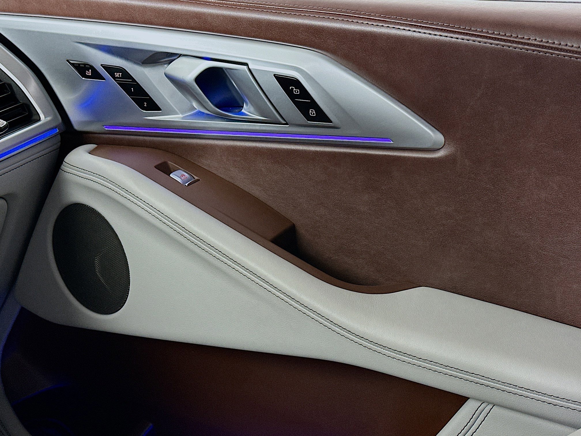 Used 2023 BMW XM w/ M Driver's Package image 17