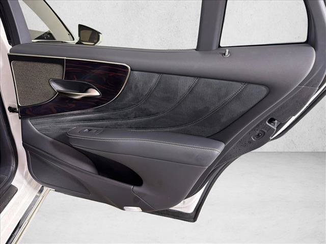 Used 2022 Lexus LS 500 w/ Interior Upgrade Package RWD image 18