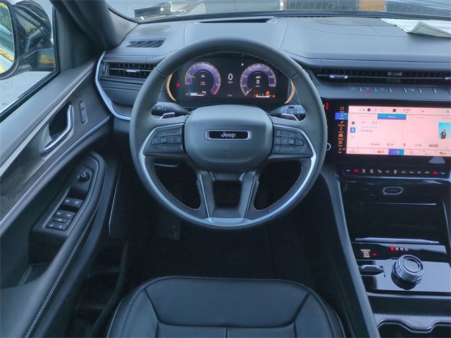 New 2026 Jeep Grand Cherokee Limited image 16