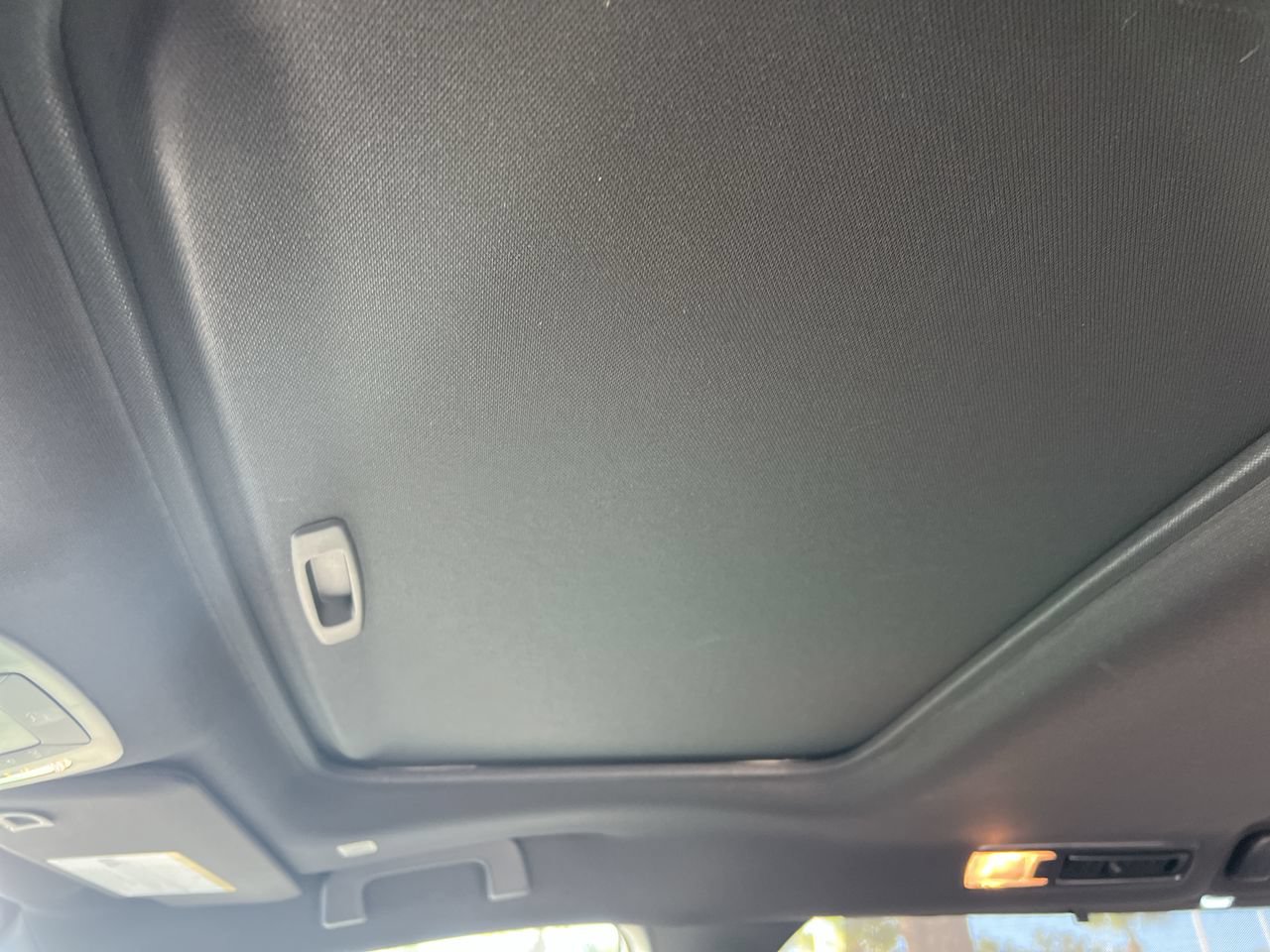 Used 2026 Toyota Sienna Limited FWD image 28