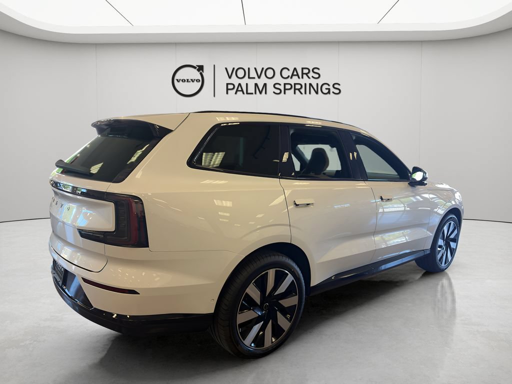 New 2026 Volvo EX90 Plus RWD image 6