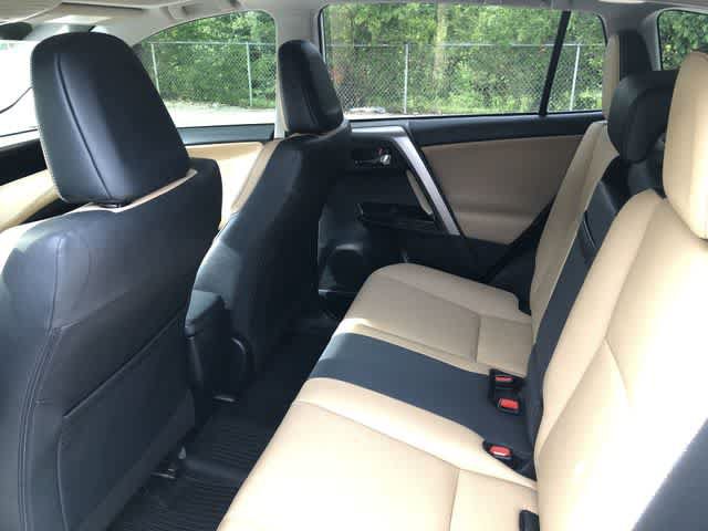 Used 2017 Toyota RAV4 Limited AWD/4WD image 39