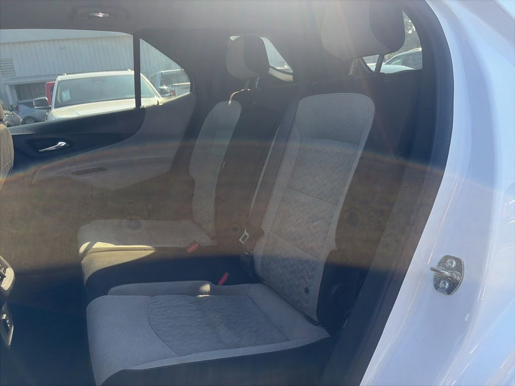 Used 2023 Chevrolet Equinox LT image 11