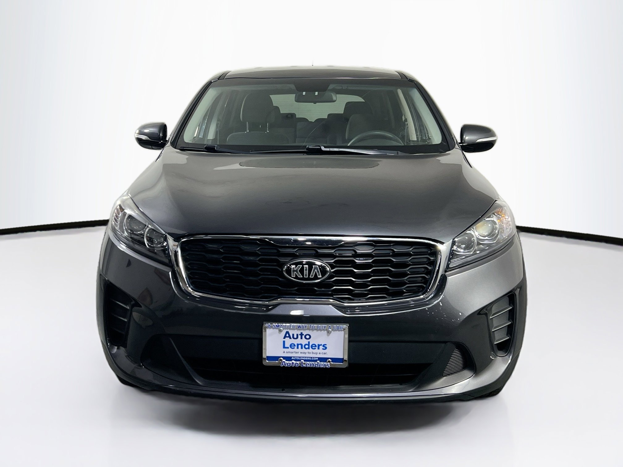 Used 2019 Kia Sorento LX image 2