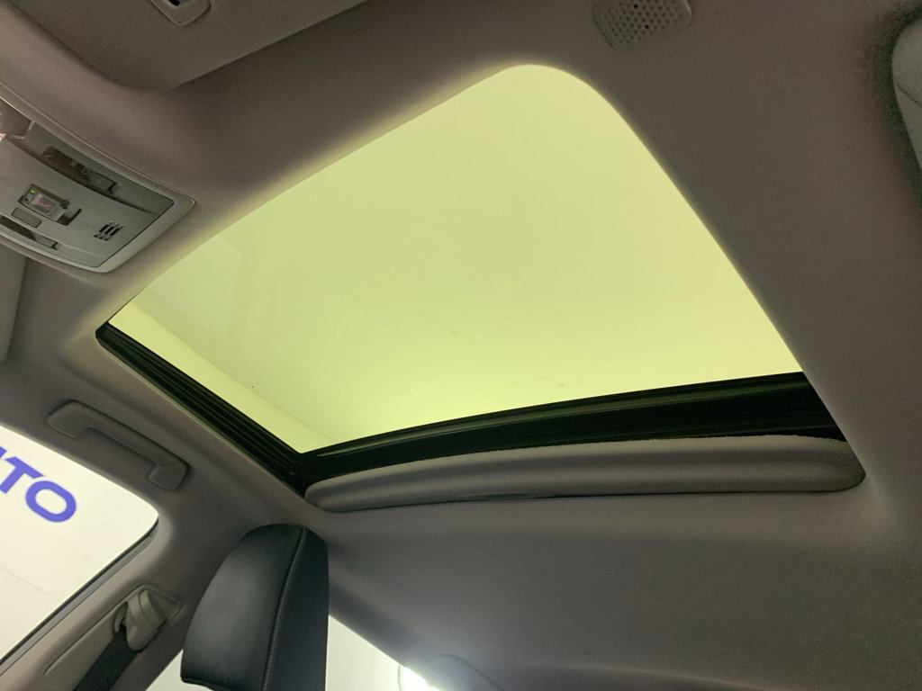 Used 2021 Lexus RX 350L Luxury w/ Accessory Package image 29