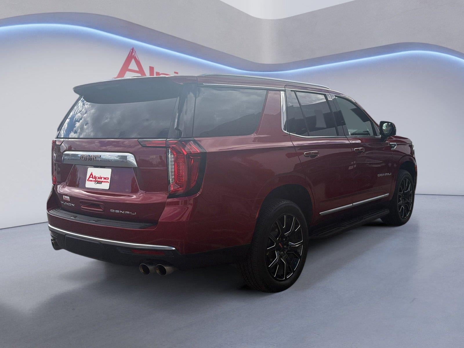 Used 2023 GMC Yukon Denali w/ Max Trailering Package AWD/4WD image 5
