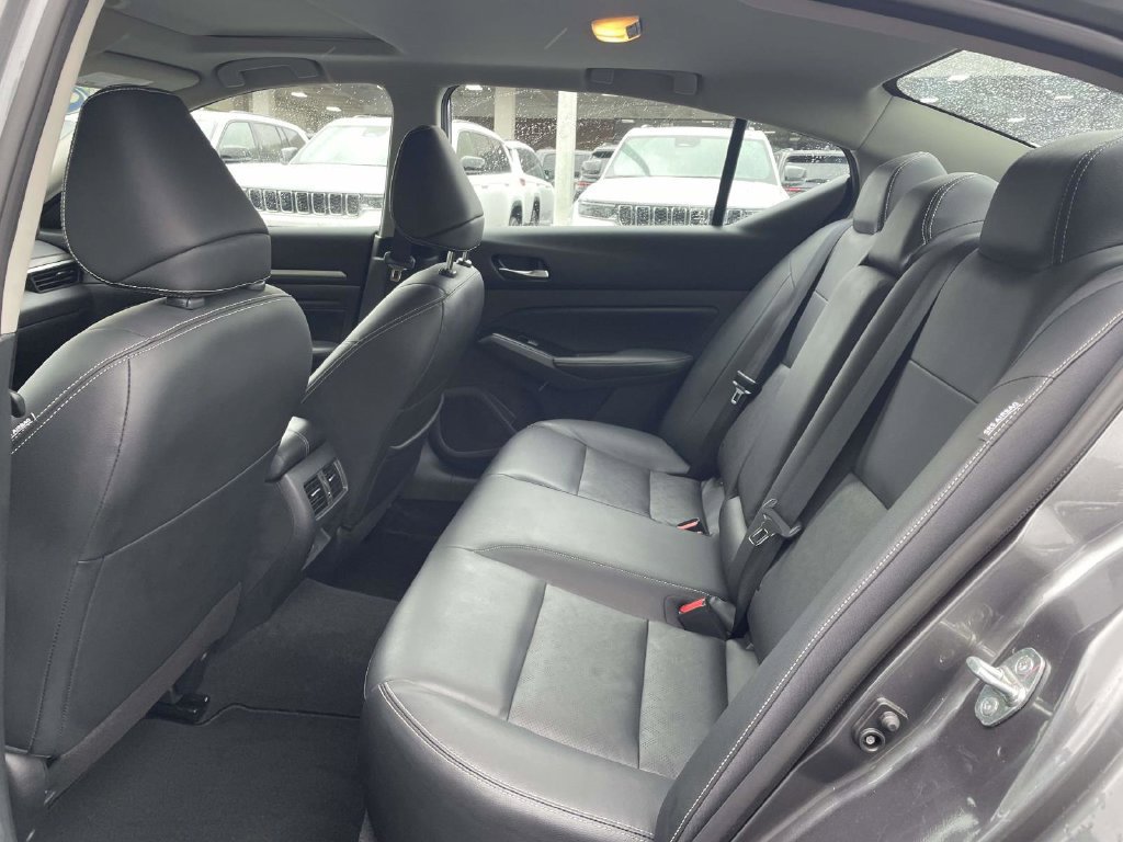 Used 2023 Nissan Altima 2.5 SL FWD image 20