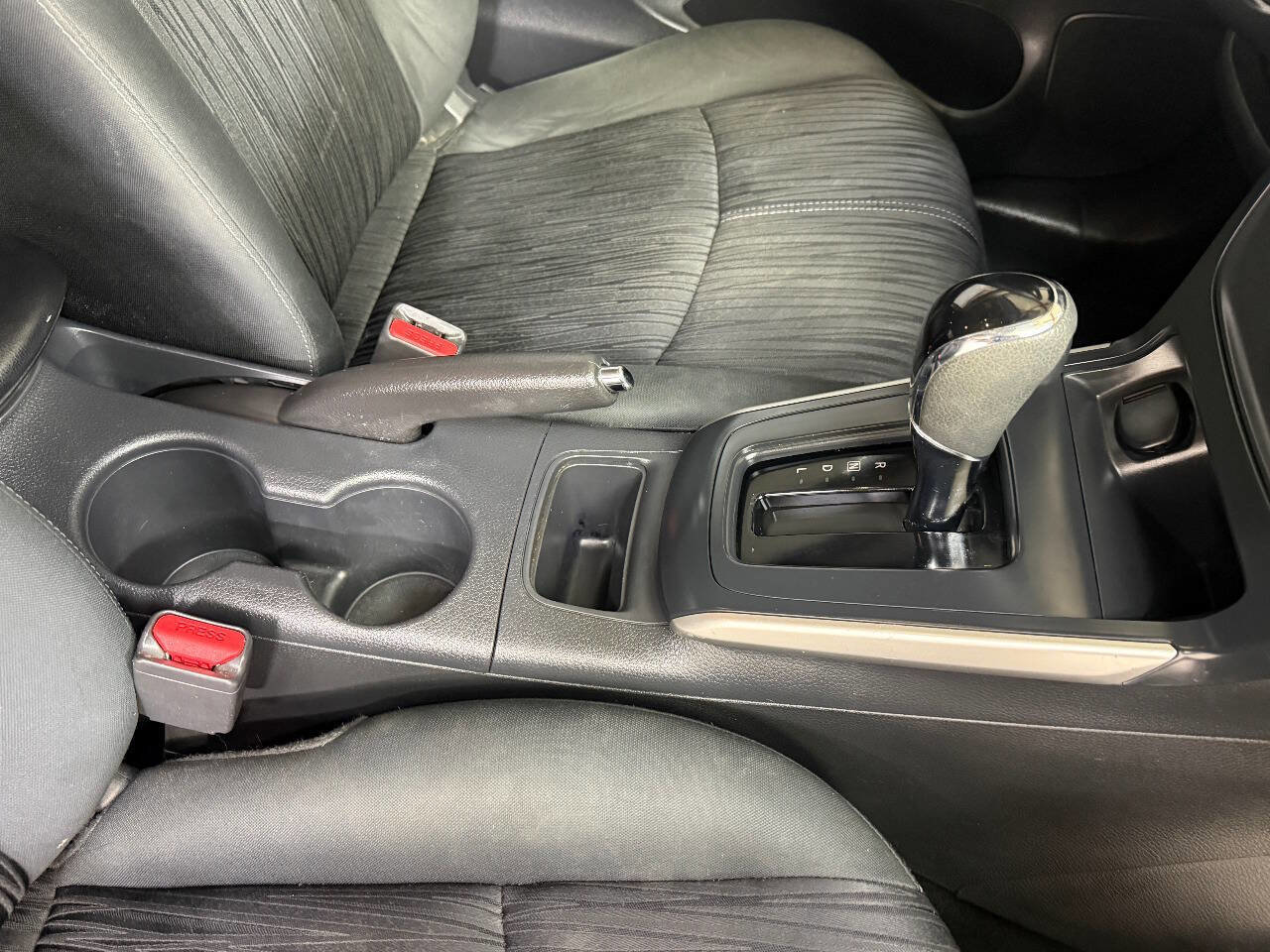 Used 2018 Nissan Sentra SV FWD image 23