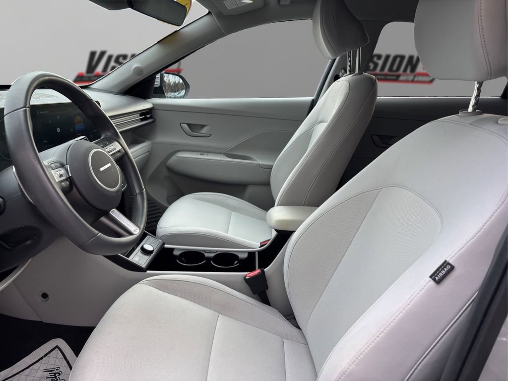 Used 2024 Hyundai Kona SEL w/ Convenience Package image 9