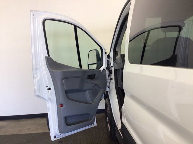 Used 2019 Ford Transit 150 XL RWD image 22
