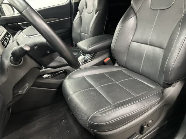 Used 2022 Kia Telluride EX w/ EX Premium Package AWD/4WD image 10