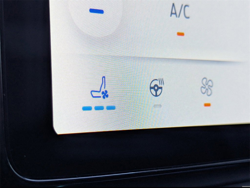 Used 2022 Ford Expedition Max Limited image 19