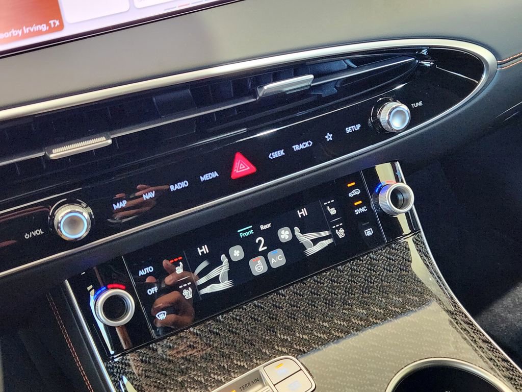 New 2026 Genesis GV70 3.5T Sport Prestige AWD/4WD image 13