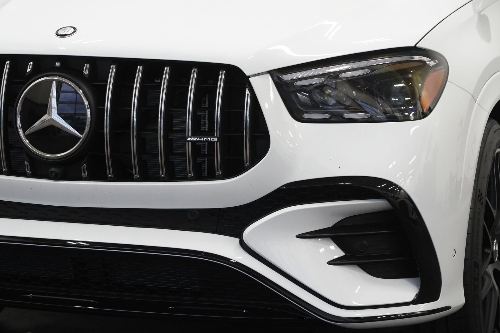 New 2026 Mercedes-Benz GLE 53 AMG 4MATIC image 11