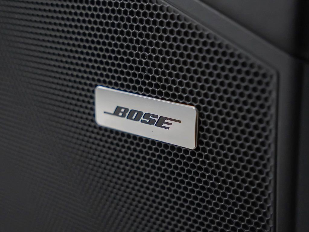 Certified 2025 Porsche Cayenne Turbo image 17