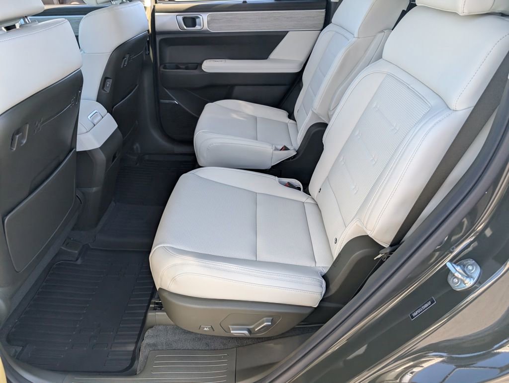 New 2025 Hyundai Santa Fe Calligraphy image 18