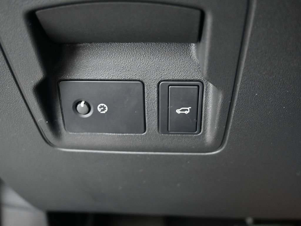 Used 2024 Land Rover Range Rover Velar Dynamic SE image 14