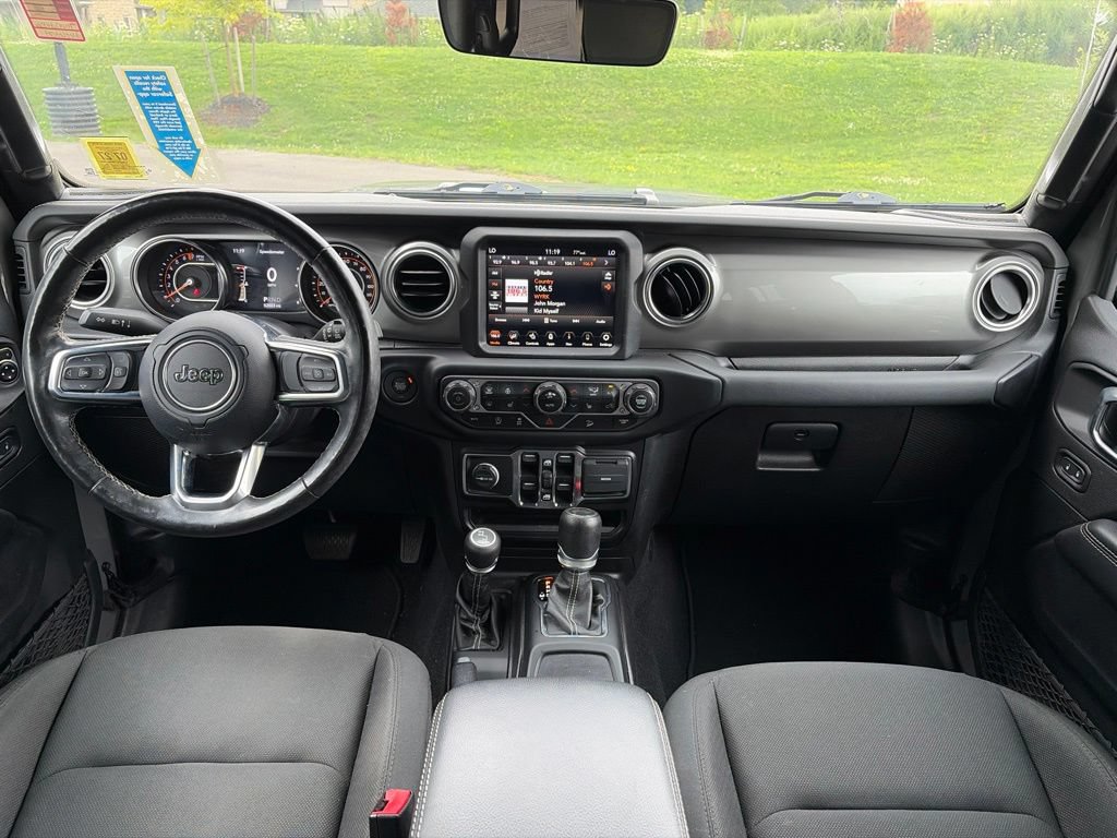 Used 2021 Jeep Wrangler Unlimited Sahara AWD/4WD image 7