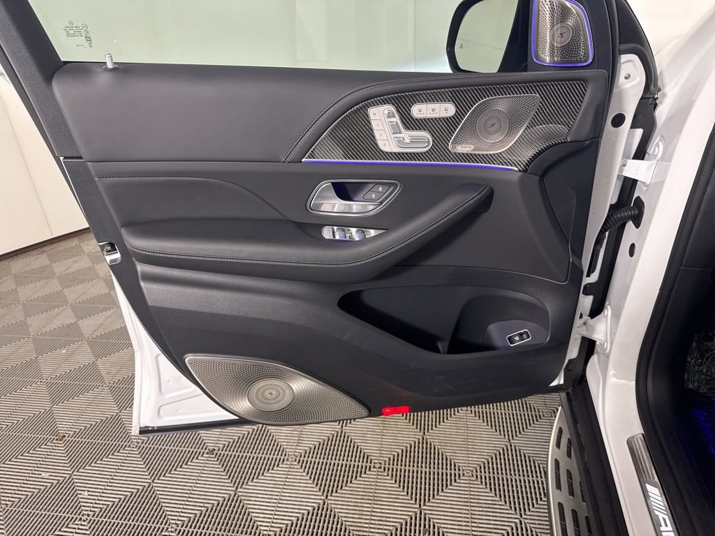 Certified 2025 Mercedes-Benz GLS 63 AMG 4MATIC image 24