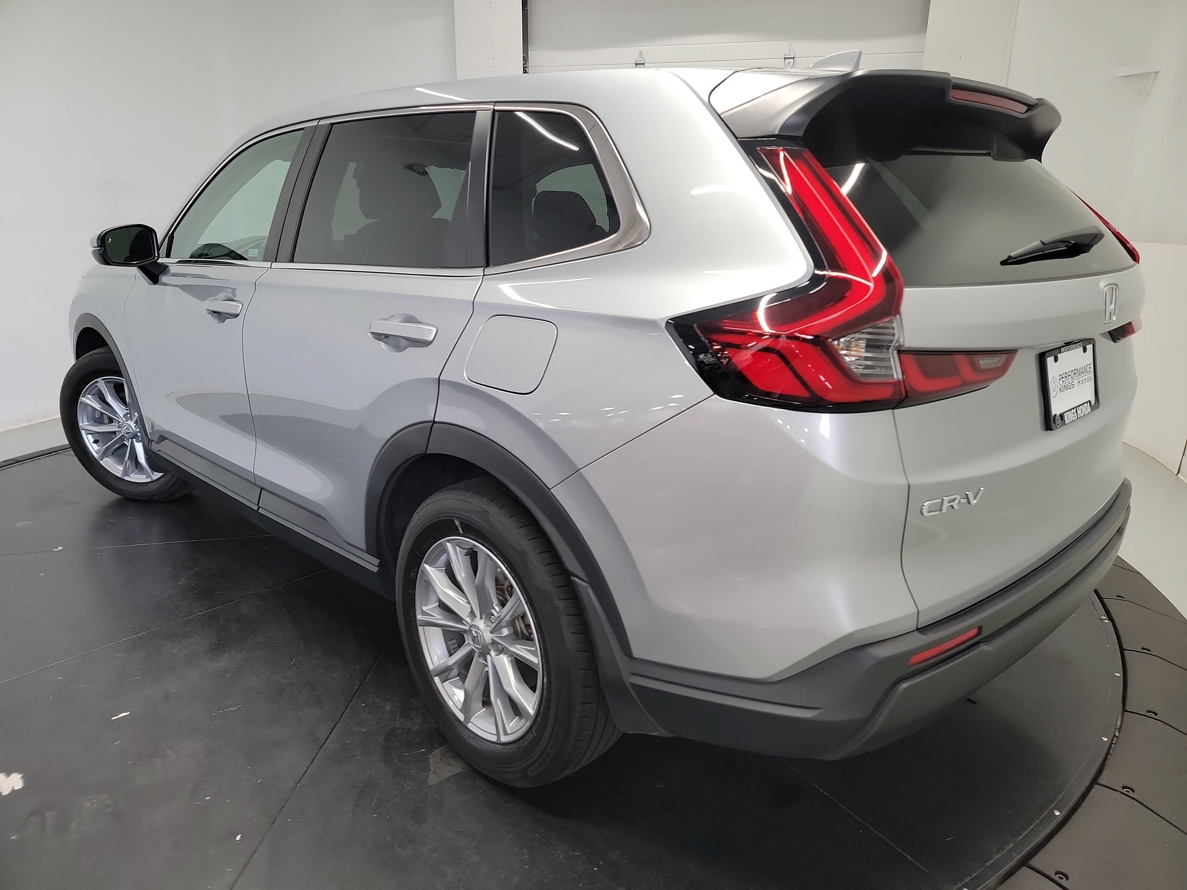 Used 2024 Honda CR-V EX image 6