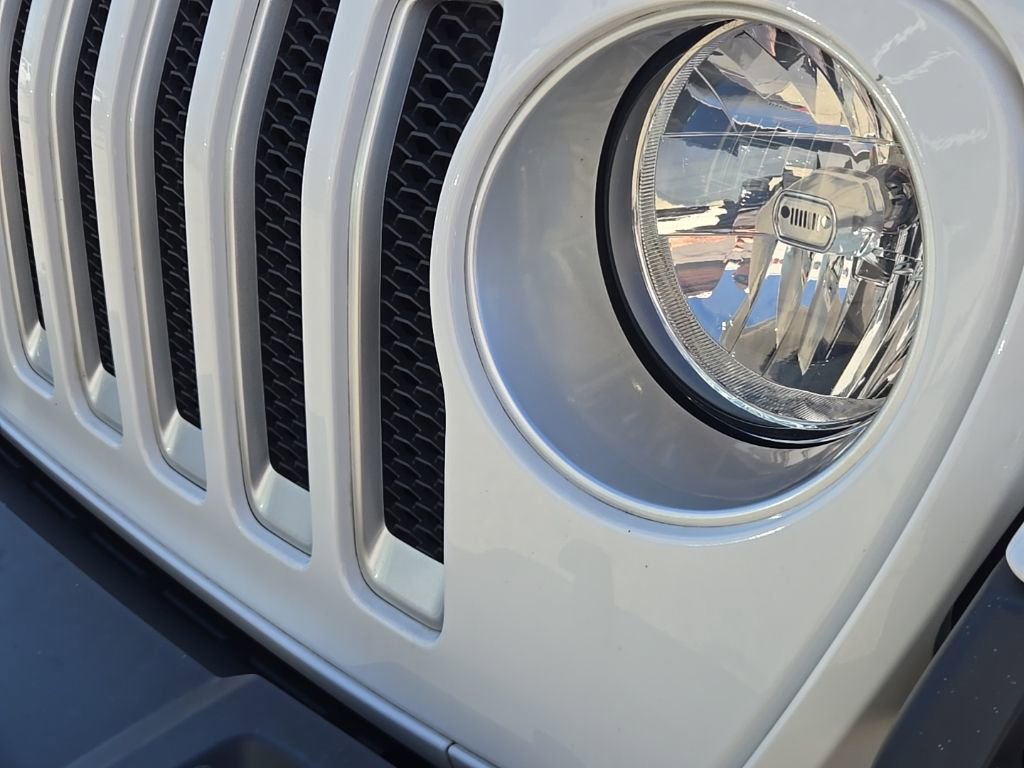 Used 2020 Jeep Wrangler Unlimited Sahara w/ Safety Group AWD/4WD image 5