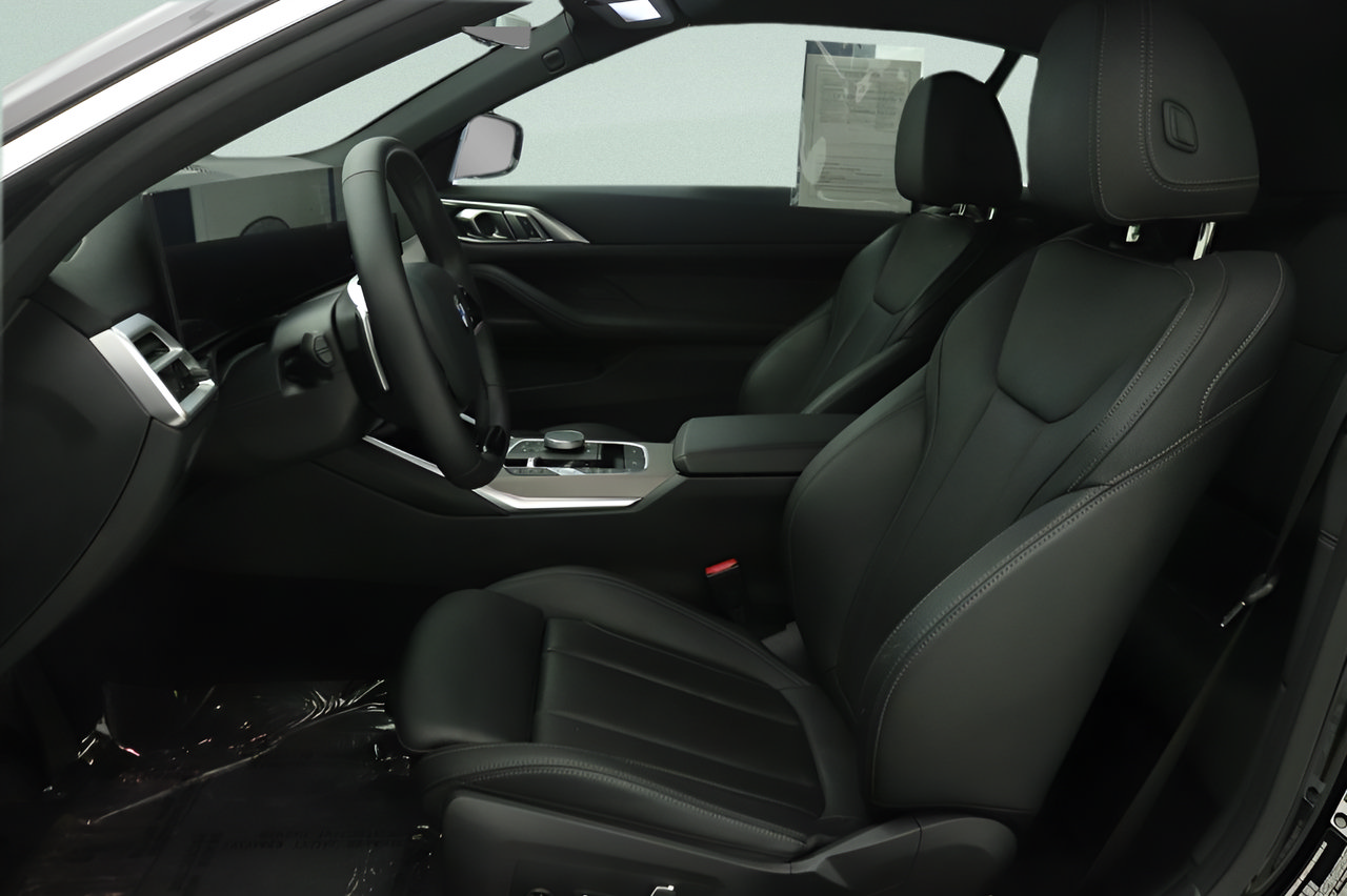 Used 2026 BMW 430i Convertible RWD image 30