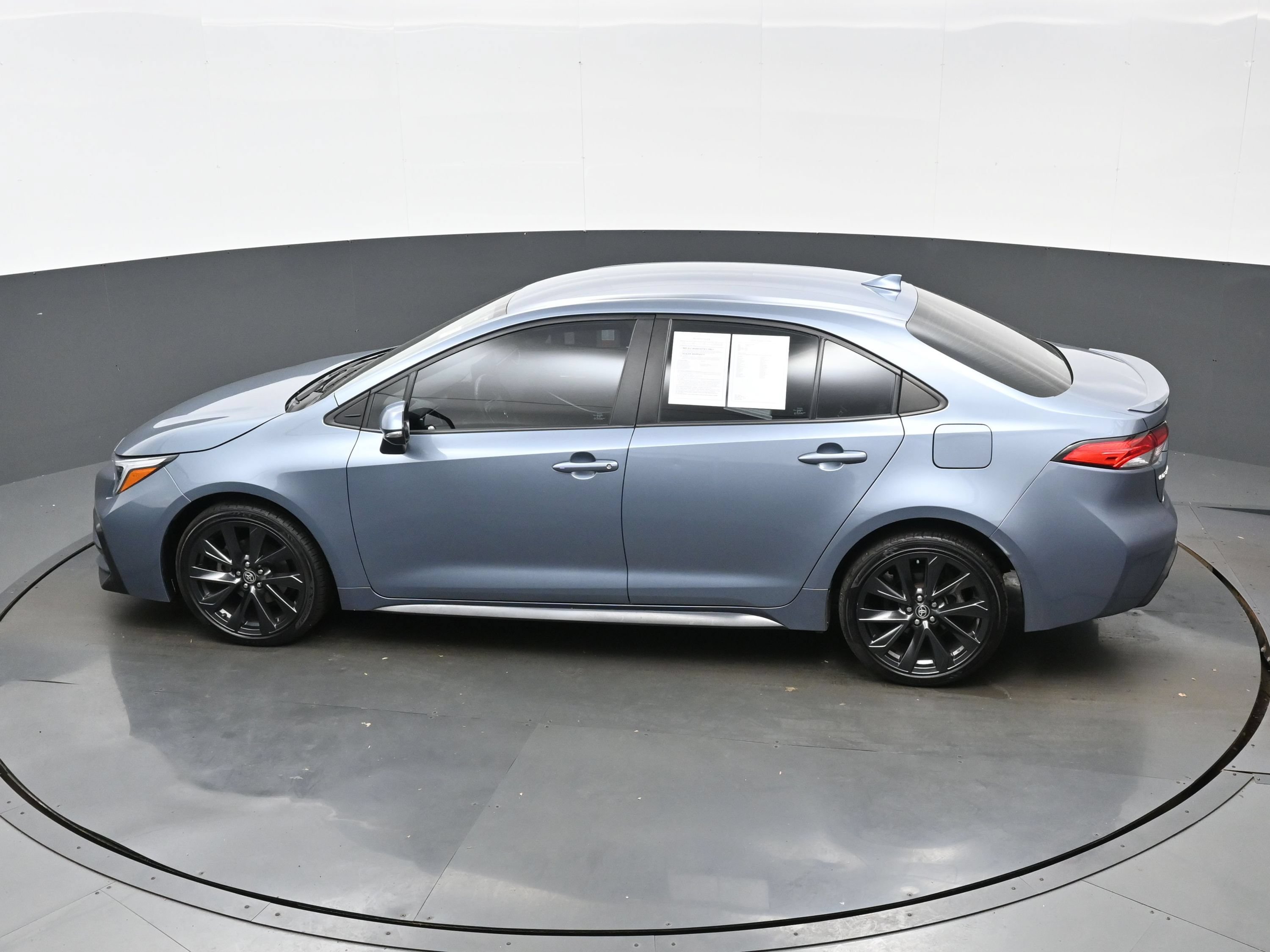 Used 2023 Toyota Corolla SE FWD image 36