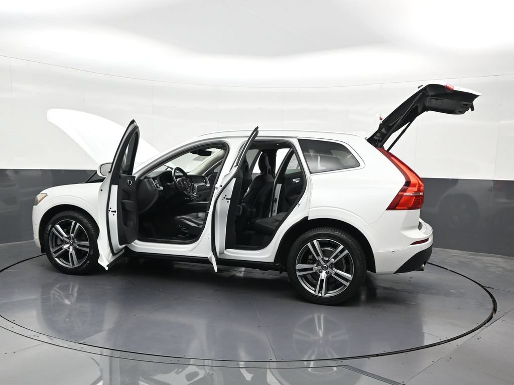 Used 2018 Volvo XC60 T6 Momentum w/ Advanced Package AWD/4WD image 33