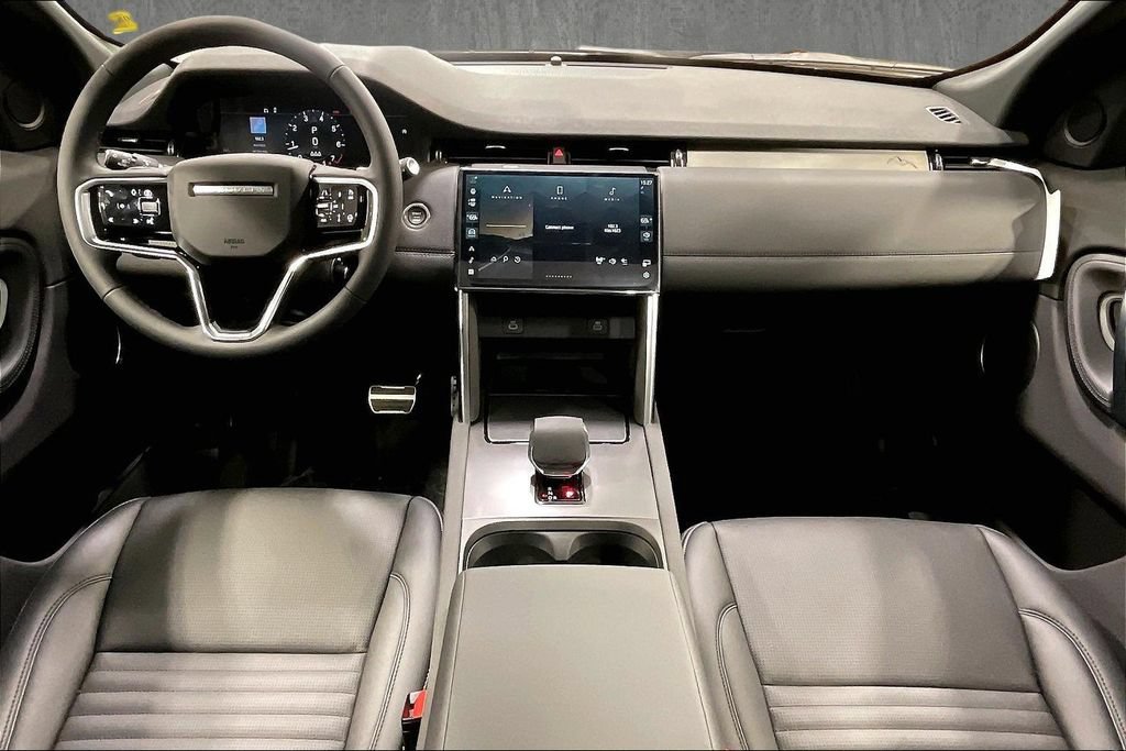 New 2026 Land Rover Discovery Sport Landmark AWD/4WD image 5