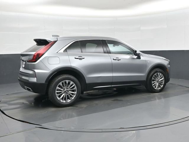 Used 2024 Cadillac XT4 Premium Luxury AWD/4WD image 3