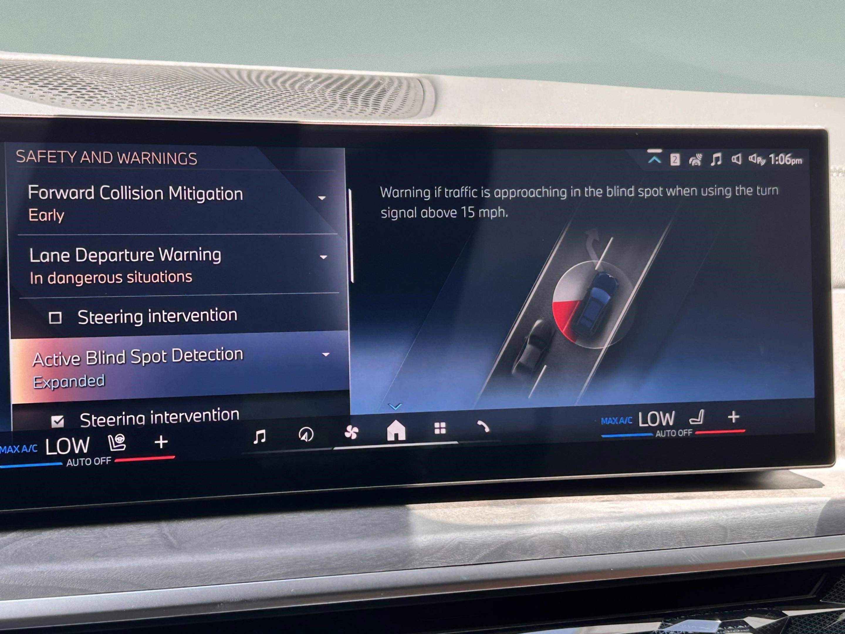 Used 2026 BMW X7 xDrive40i image 19