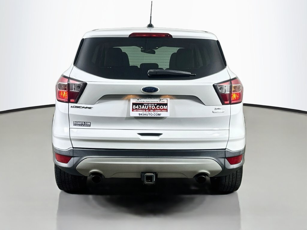 Used 2017 Ford Escape SE FWD image 6