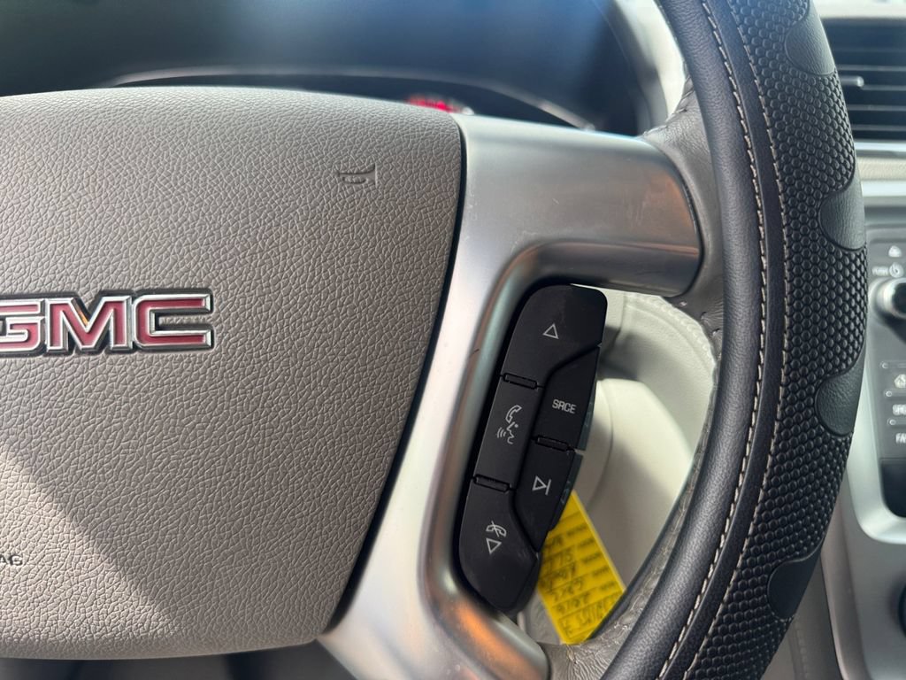 Used 2016 GMC Acadia SLE FWD image 21