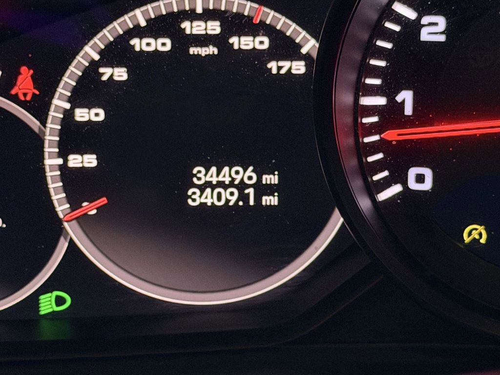 Certified 2023 Porsche Cayenne Coupe AWD/4WD image 21