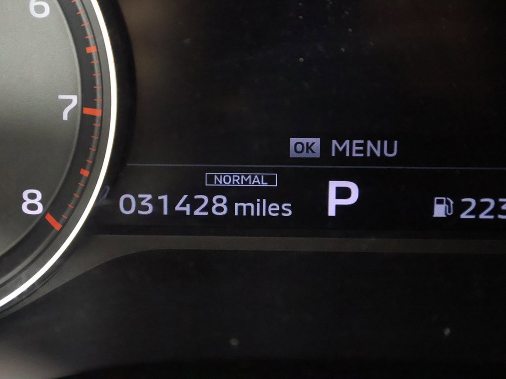 Used 2024 Mitsubishi Outlander SE Black Edition image 40