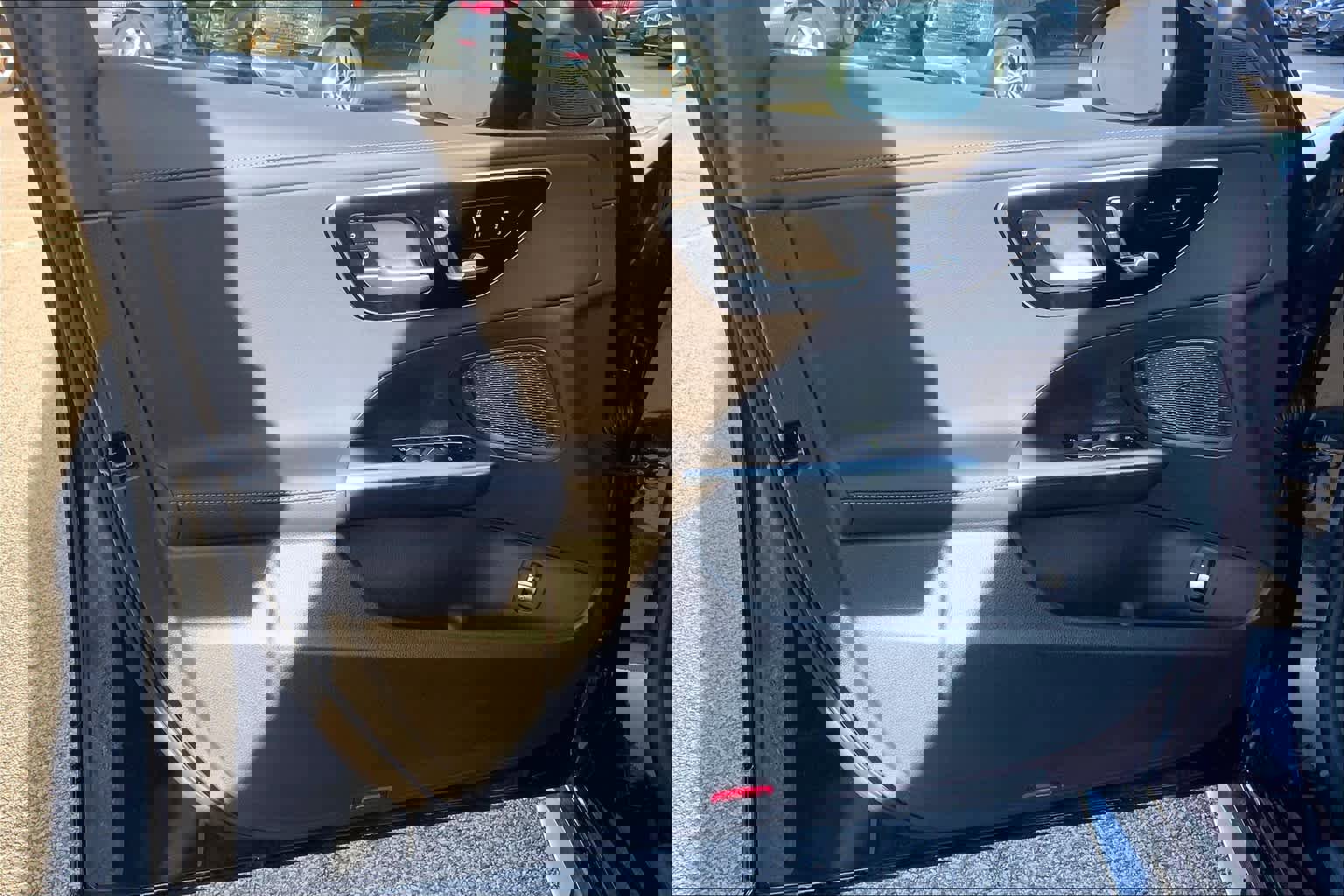 Used 2025 Mercedes-Benz C 300 4MATIC Sedan image 12