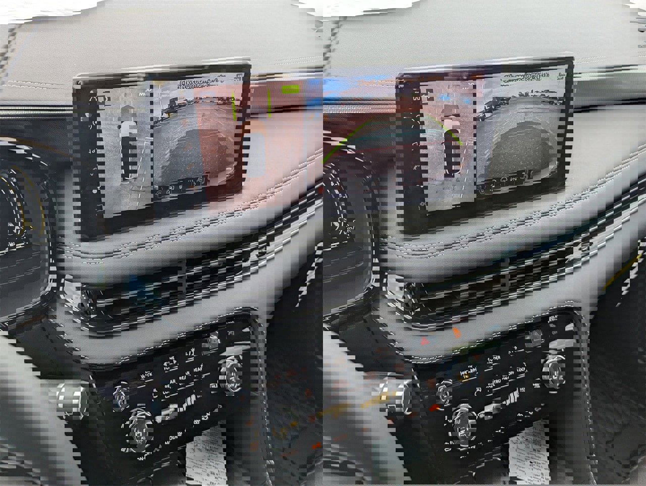 Certified 2026 INFINITI QX60 Luxe w/ Cargo Package image 15