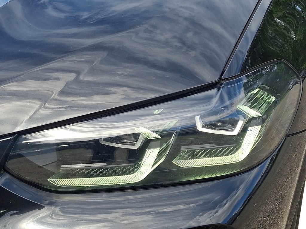 Certified 2024 BMW X4 M40i AWD/4WD image 10